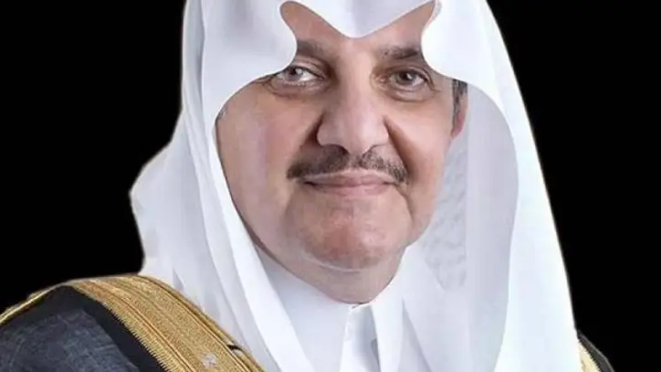الأمير سعود بن نايف يدشن طريق صفوى–رحيمة وجسرًا بحريًا متعدد المشاريع في المنطقة الشرقية