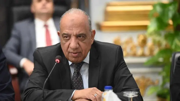وزير الكهرباء يؤكد الدور المحوري للطاقة الشمسية في تعزيز أمن الطاقة العالمي