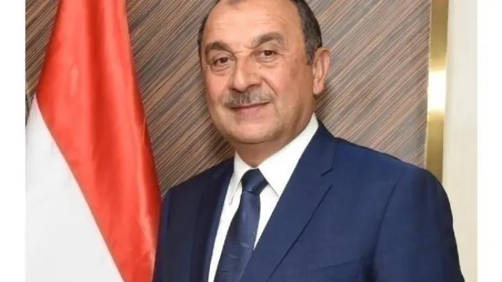 وزير قطاع الأعمال المصري يلتقي الوزير الأول الجزائري لتعزيز التعاون الدوائي الأفريقي