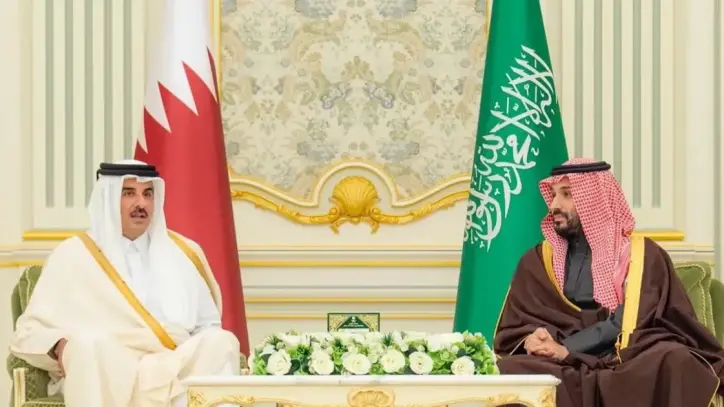 توقيع اتفاقية القطار الكهربائي السريع بين السعودية وقطر لتعزيز التكامل الإقليمي