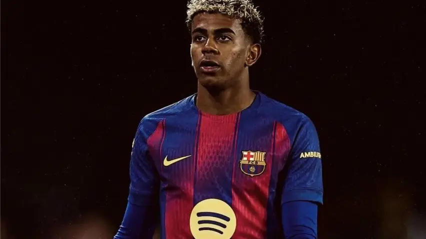 برشلونة يضع خطة تعافٍ سريعة لعودة لامين يامال للملاعب