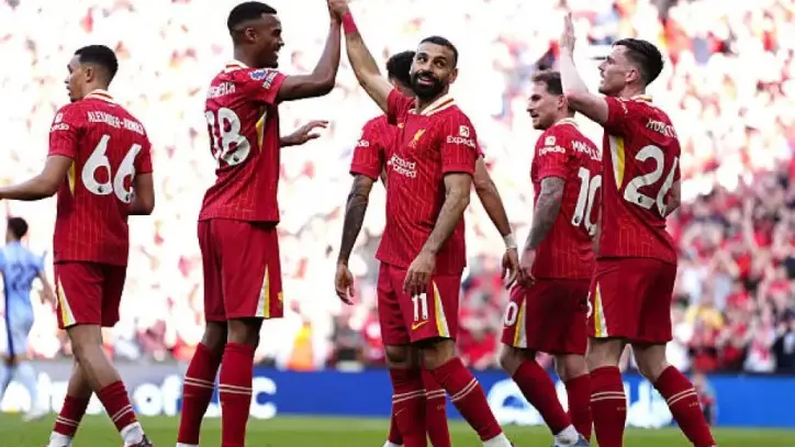 ليفربول يختبر طموحه الأوروبي أمام نوتنغهام فورست الساعي للهروب من القاع