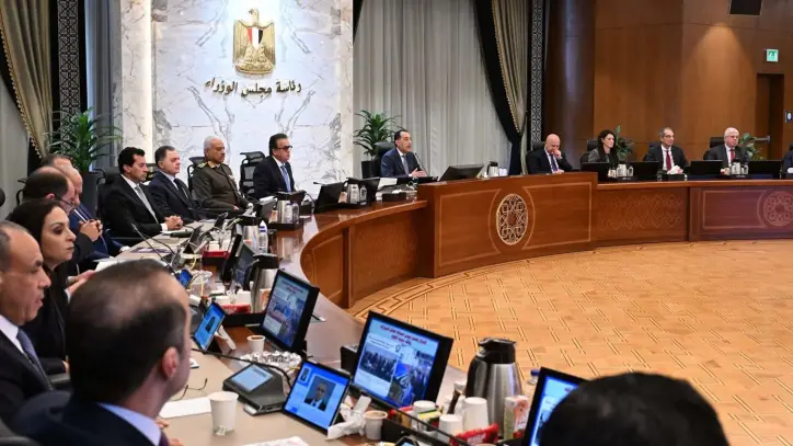 الحكومة توافق على مشروع طاقة شمسية وتخزين كهربائي بقدرة تشغيل ثابتة 24 ساعة