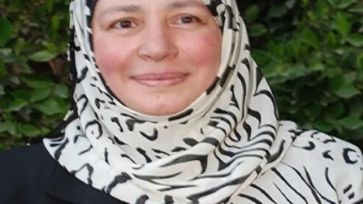 نقيب الممثلين ينفي دخول عبلة كامل المستشفى ويؤكد استقرار حالتها الصحية