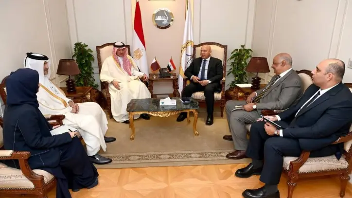 مصر وقطر تبحثان تدشين مشروعات تكاملية لتعزيز التعاون الصناعي والنقل