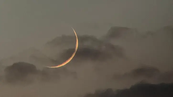 هلال جمادى الآخرة يظهر مساء اليوم في أفق المملكة
