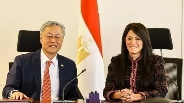 وزيرة التخطيط تشيد بدور السفير الكوري بمناسبة انتهاء مهام عمله في مصر