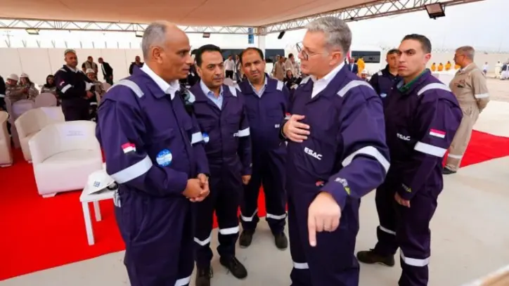 وزير البترول يتفقد موقع مشروع إنتاج الصودا آش بالعلمين الجديدة ويعلن بدء الأعمال المبكرة