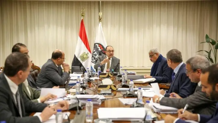 وزير قطاع الاعمال يبحث مع طلعت مصطفى تطوير مشروعات فندقية كبرى