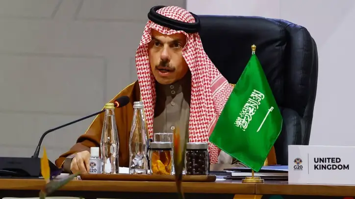 المملكة تشارك في الجلسة الافتتاحية لقمة قادة مجموعة العشرين بجنوب أفريقيا