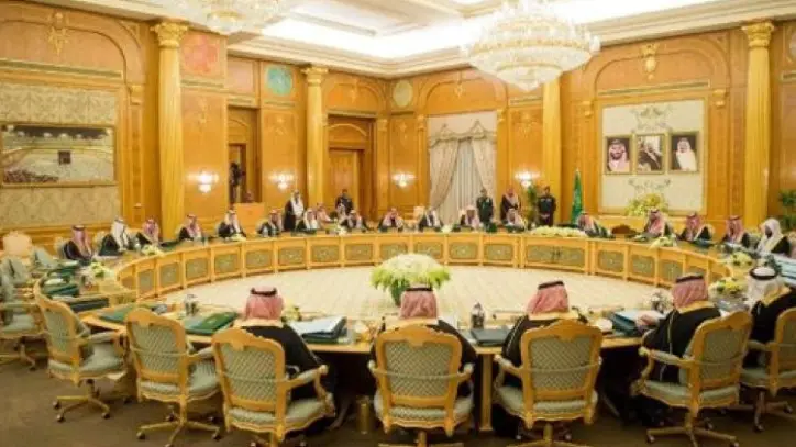 مجلس الوزراء السعودي برئاسة ولي العهد يناقش ملفات داخلية ودولية مهمة ويوافق على نظام حقوق المؤلف