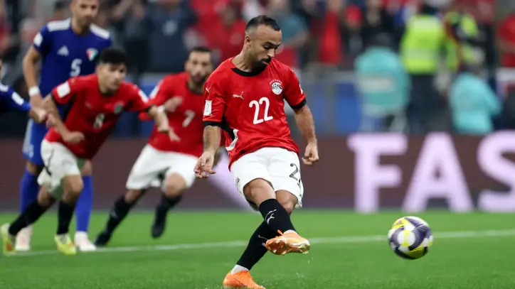 أفشة يتوج بلقب رجل مباراة مصر وكويت في كأس العرب 2025
