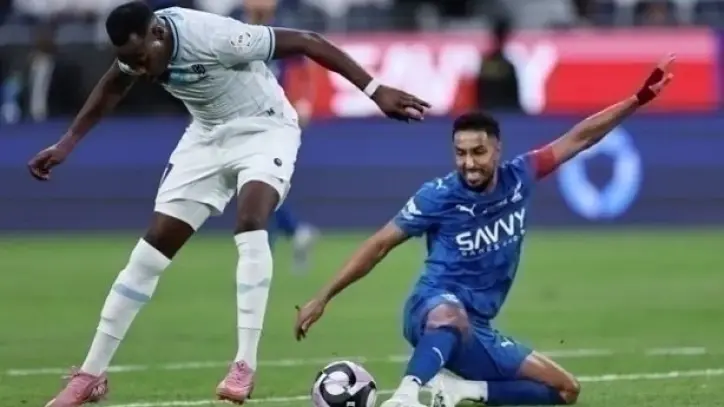 الهلال يتفوق على الأخدود بهدف في دوري روشن السعودي