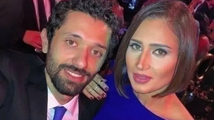مي عمر توجه رسالة دعم لزوجة كريم محمود عبد العزيز بعد أنباء الانفصال