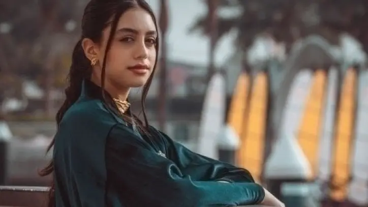 ياسمينا العبد تكشف عن معالجة مسلسل "ميد تيرم" لموضوع المرض النفسي في أولى بطولاتها المطلقة